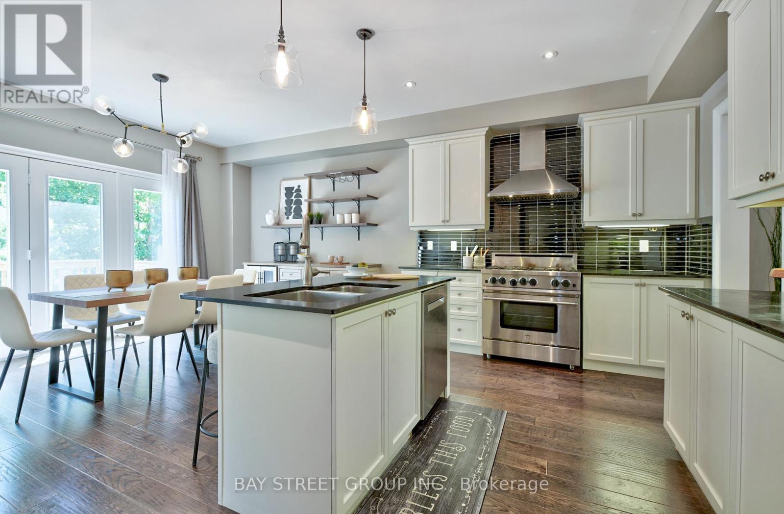 67 Meadowsweet Lane, Richmond Hill, Ontario  L4E 1B9 - Photo 11 - N12430617
