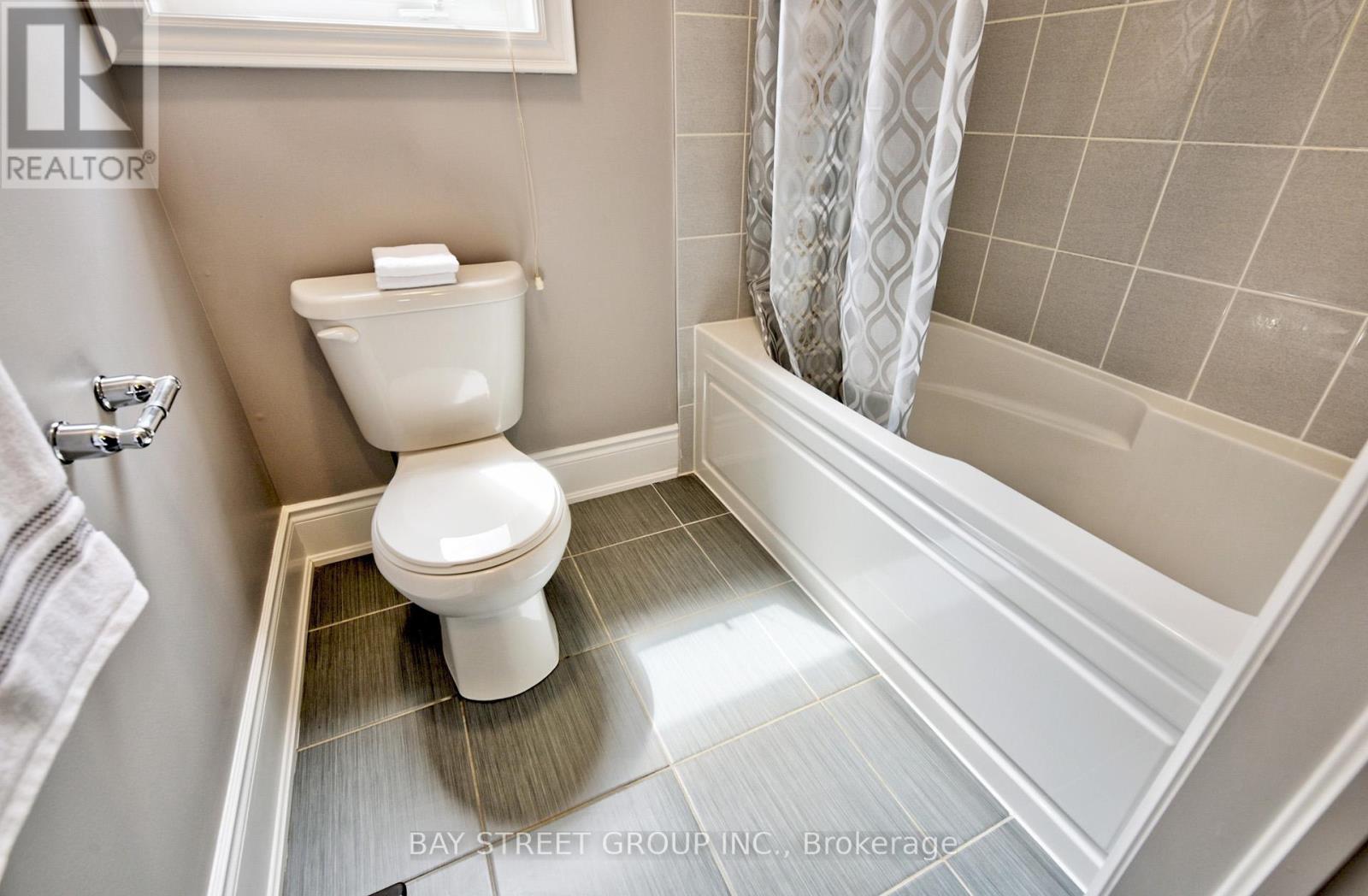 67 Meadowsweet Lane, Richmond Hill, Ontario  L4E 1B9 - Photo 27 - N12430617