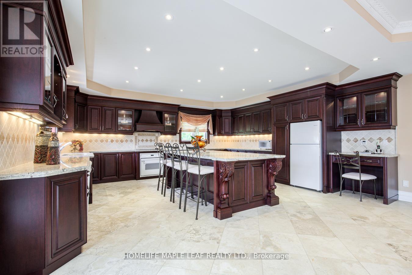 2280 Highway 27, Bradford West Gwillimbury, Ontario  L3Z 2M8 - Photo 10 - N12430639