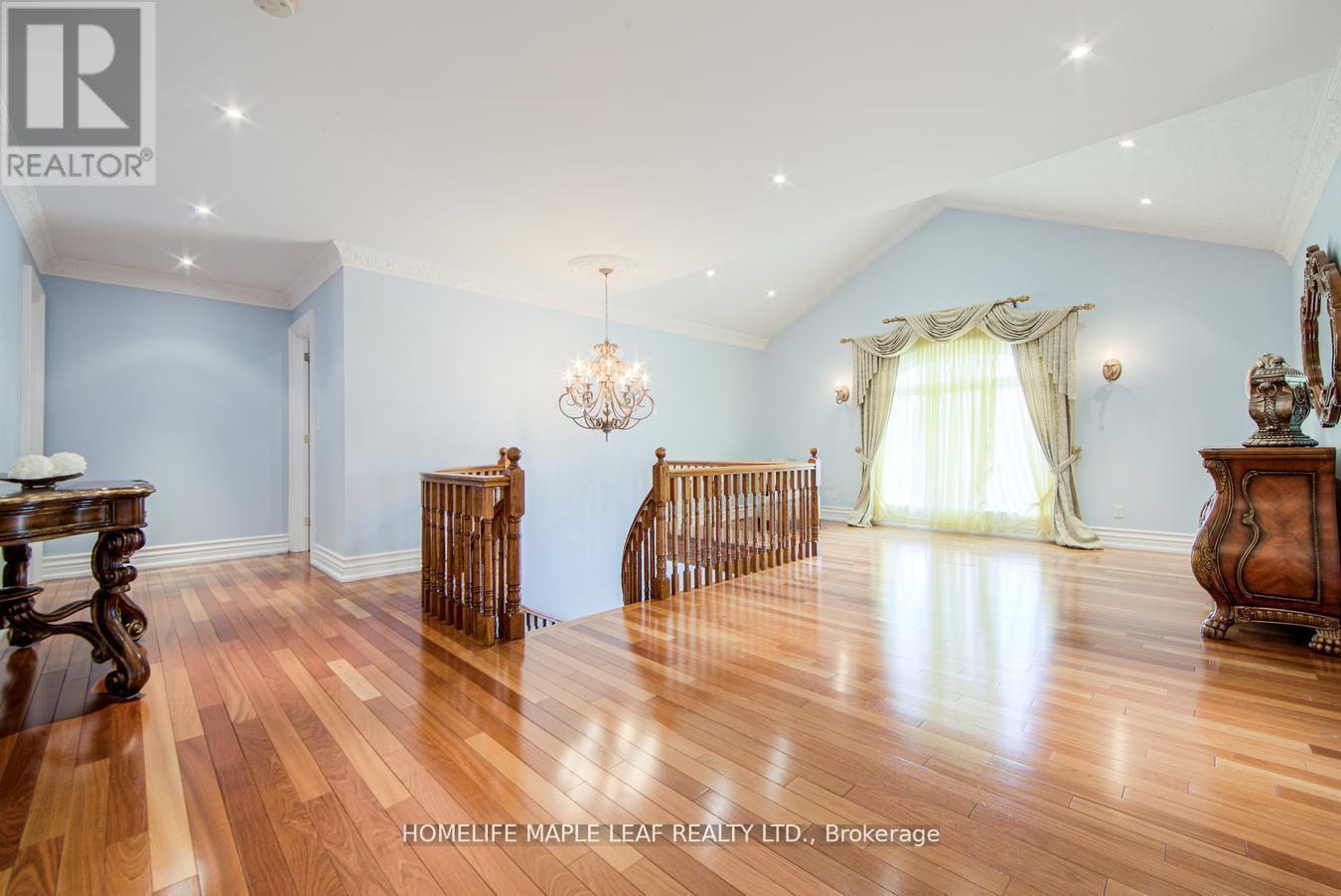 2280 Highway 27, Bradford West Gwillimbury, Ontario  L3Z 2M8 - Photo 24 - N12430639