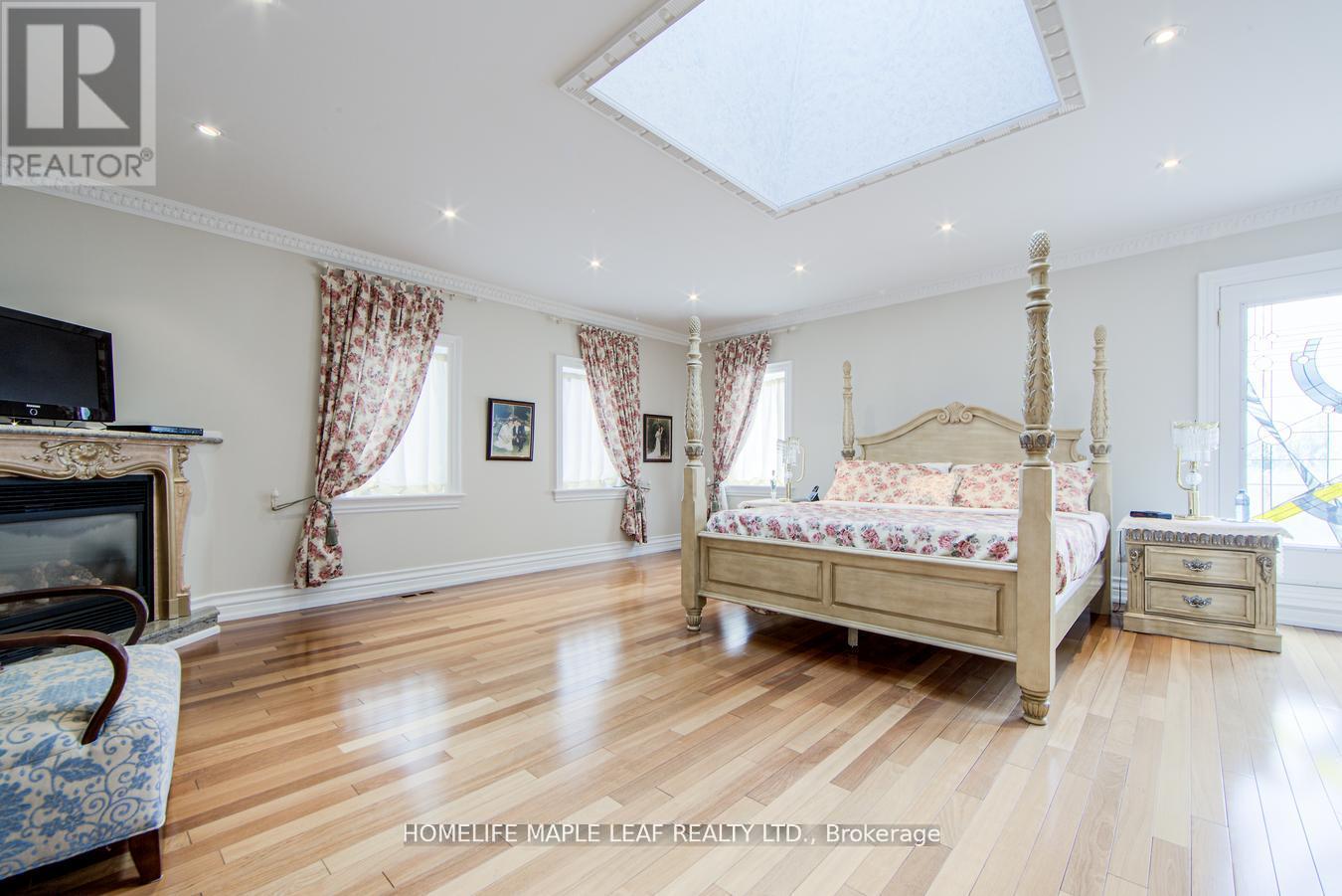 2280 Highway 27, Bradford West Gwillimbury, Ontario  L3Z 2M8 - Photo 33 - N12430639