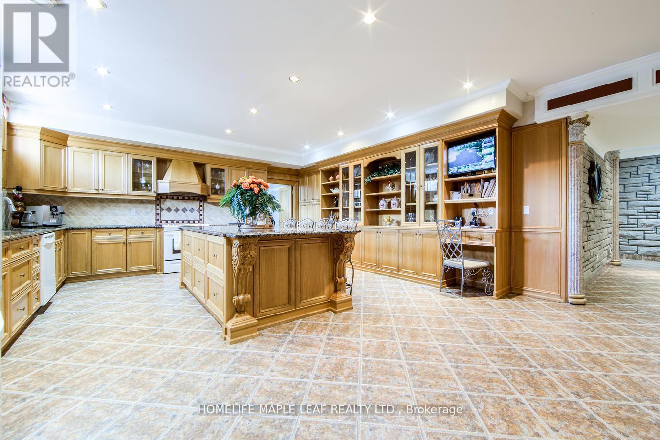 2280 Highway 27, Bradford West Gwillimbury, Ontario  L3Z 2M8 - Photo 35 - N12430639