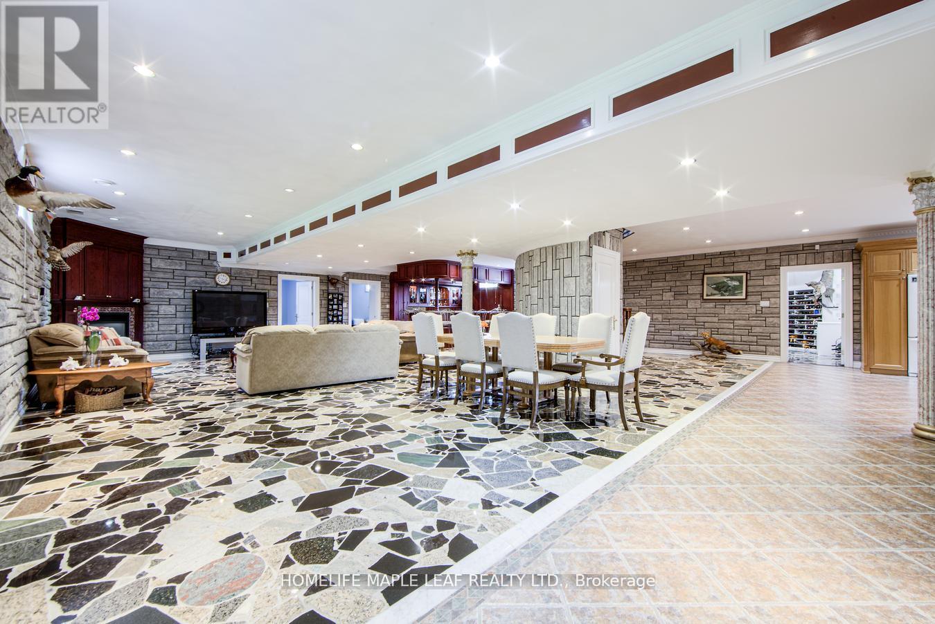2280 Highway 27, Bradford West Gwillimbury, Ontario  L3Z 2M8 - Photo 37 - N12430639