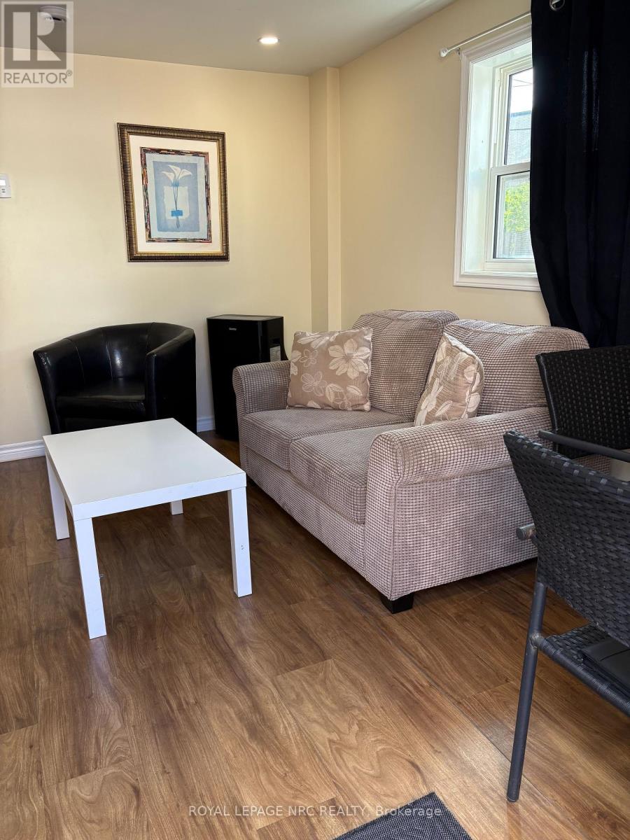 375 Almond Lane, St. Catharines (Secord Woods), Ontario  L2T 1B9 - Photo 14 - X12430652