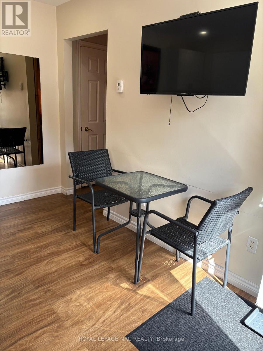 375 Almond Lane, St. Catharines (Secord Woods), Ontario  L2T 1B9 - Photo 5 - X12430652