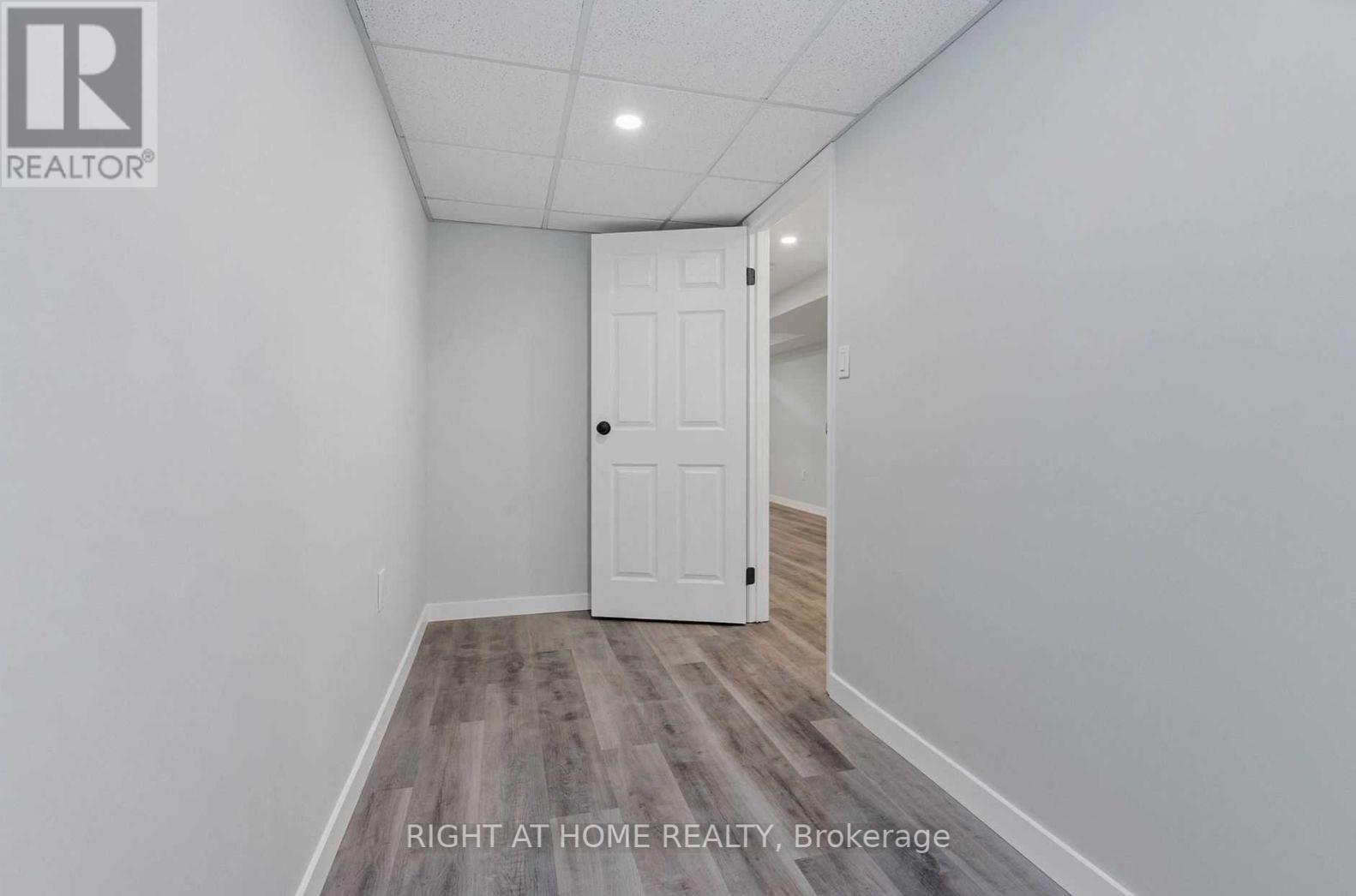 26 - 618 Barton Street, Hamilton, Ontario  L8E 4X3 - Photo 25 - X12429837