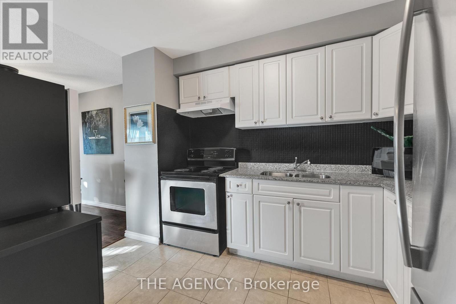 48 - 860 Rymal Road E, Hamilton, Ontario  L8W 2X6 - Photo 10 - X12430643