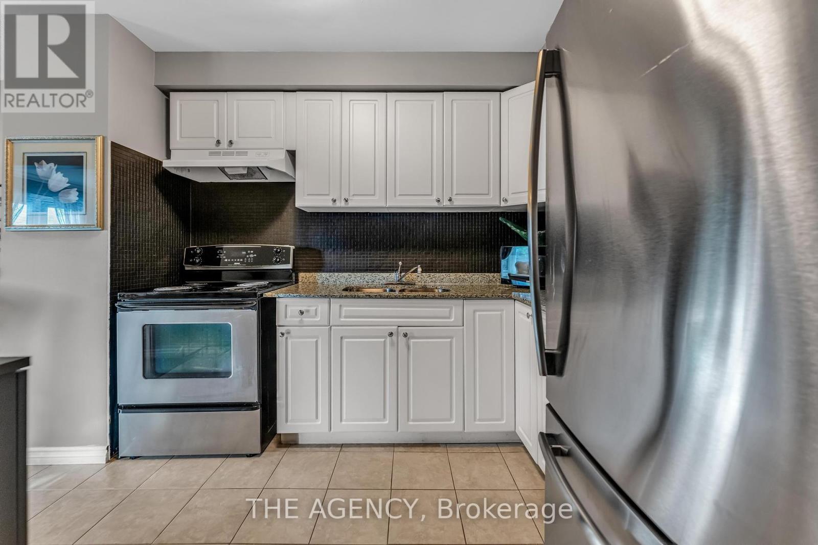 48 - 860 Rymal Road E, Hamilton, Ontario  L8W 2X6 - Photo 17 - X12430643