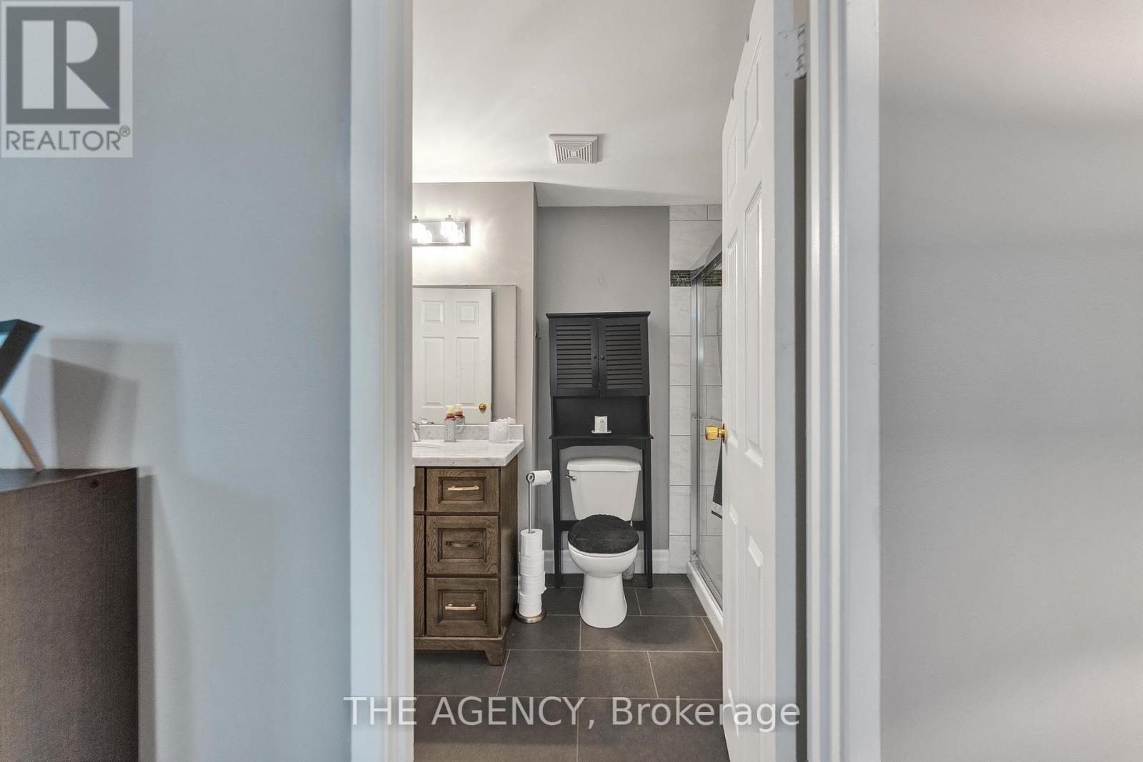 48 - 860 Rymal Road E, Hamilton, Ontario  L8W 2X6 - Photo 28 - X12430643