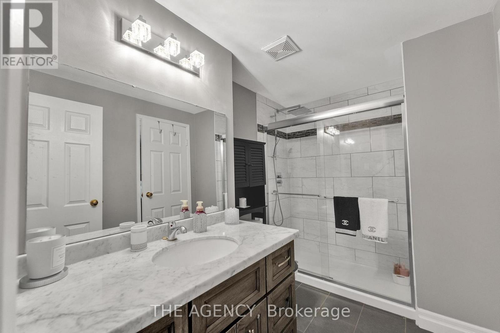 48 - 860 Rymal Road E, Hamilton, Ontario  L8W 2X6 - Photo 30 - X12430643