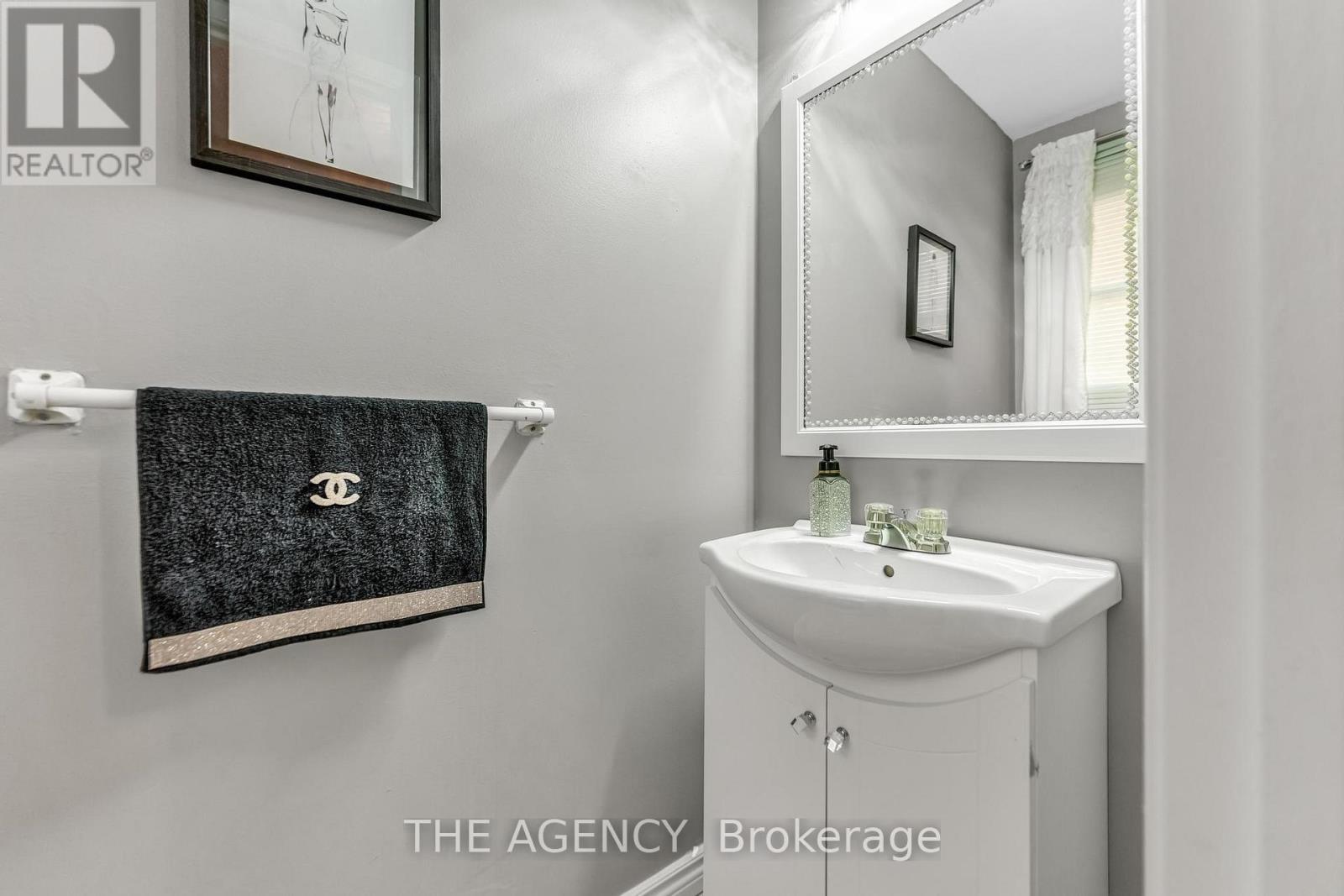 48 - 860 Rymal Road E, Hamilton, Ontario  L8W 2X6 - Photo 41 - X12430643