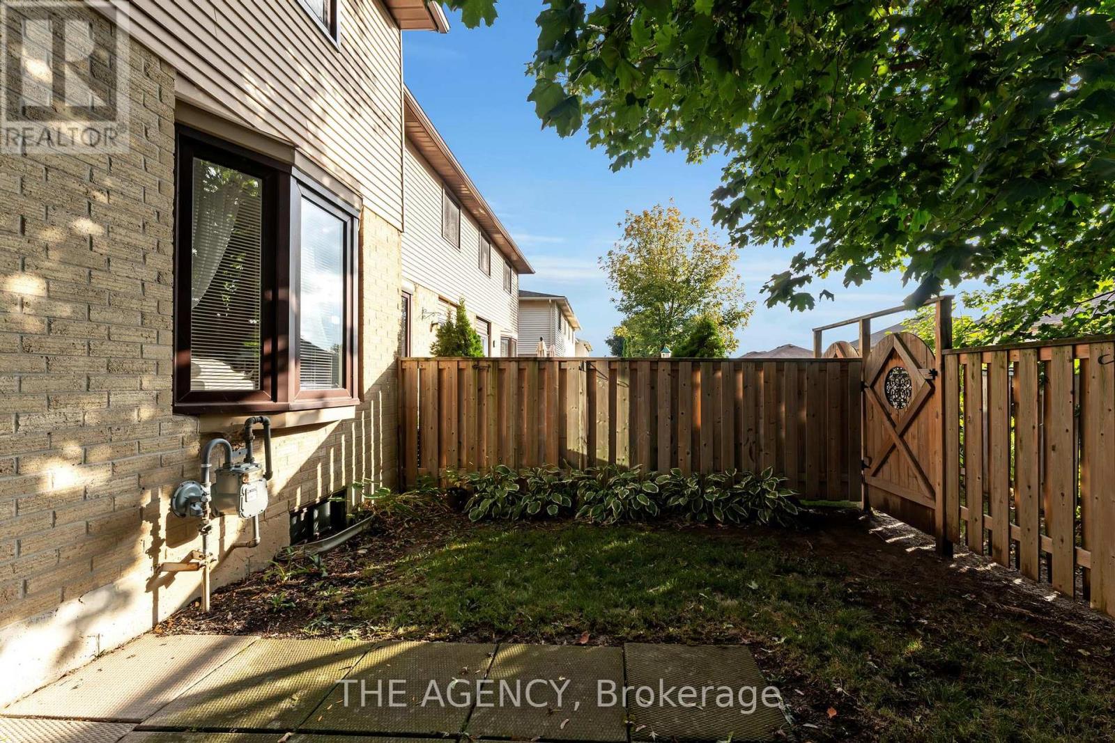 48 - 860 Rymal Road E, Hamilton, Ontario  L8W 2X6 - Photo 45 - X12430643