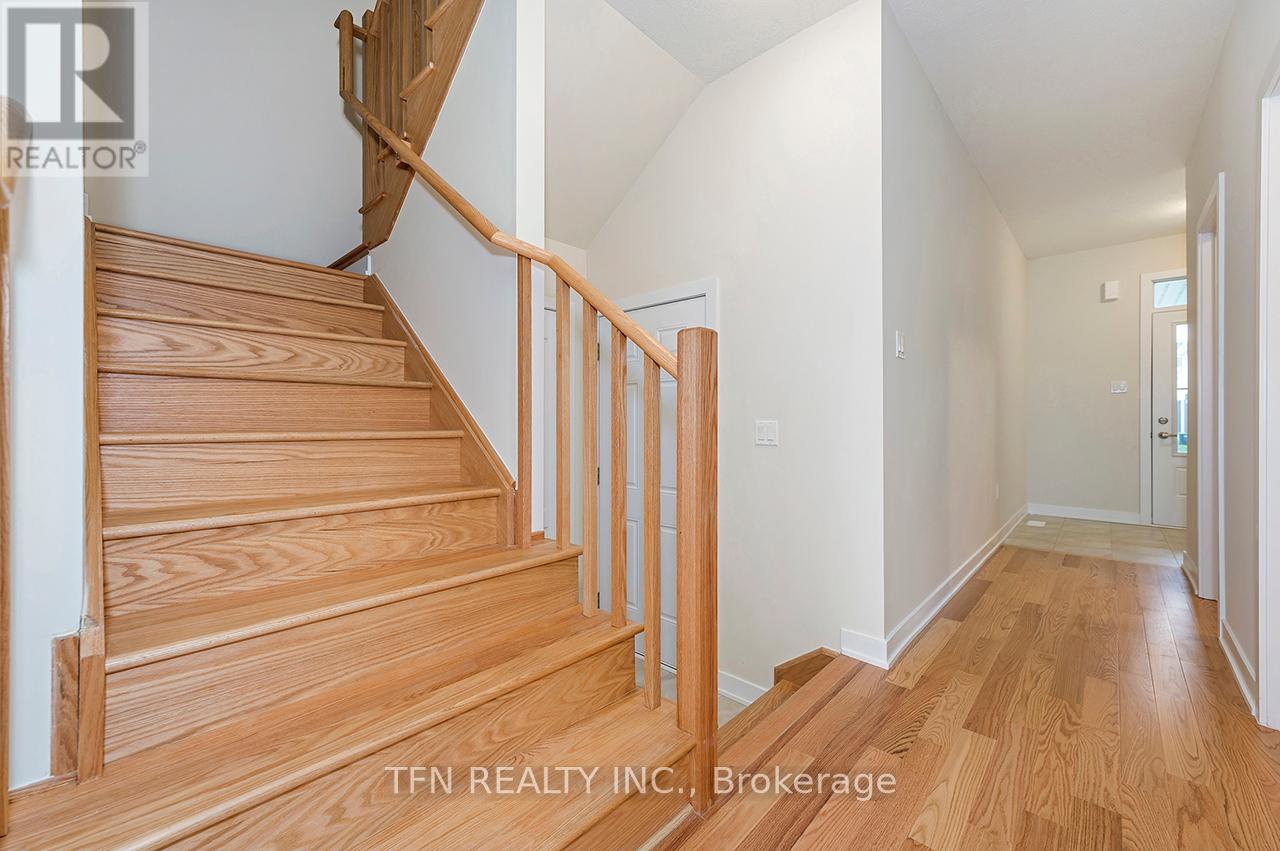 148 Keelson Street, Welland, Ontario  L3B 0M4 - Photo 4 - X12430647