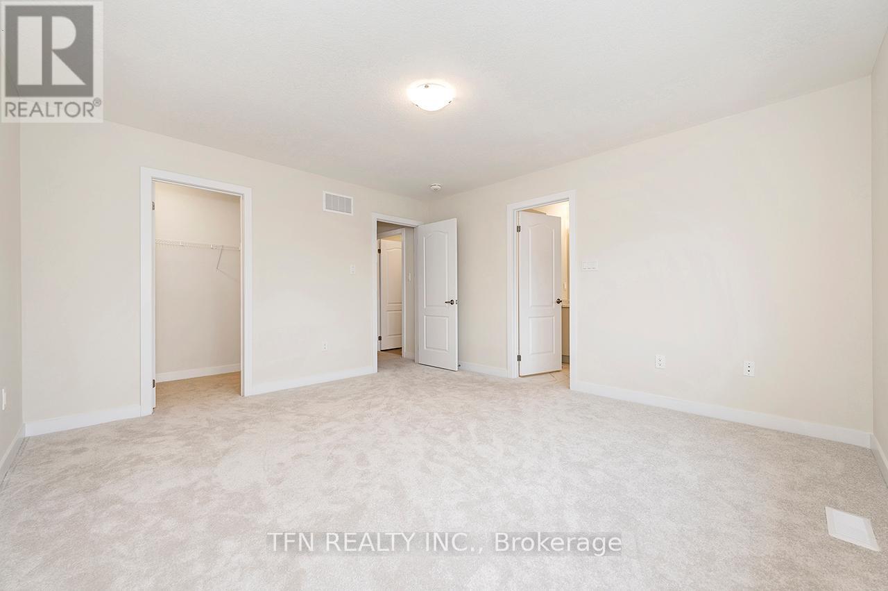148 Keelson Street, Welland, Ontario  L3B 0M4 - Photo 6 - X12430647