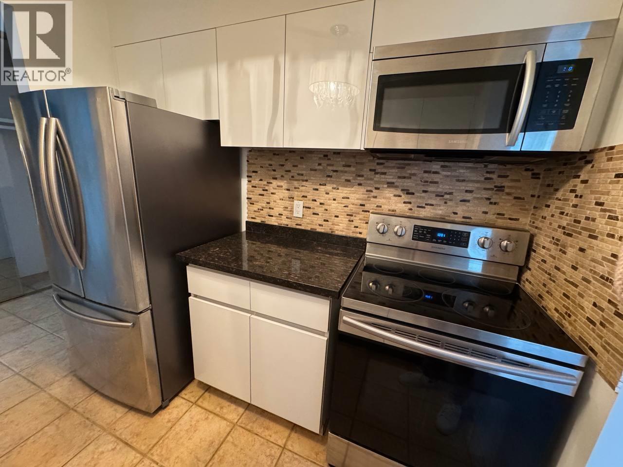 407 2008 Fullerton Avenue, North Vancouver, British Columbia  V7P 3G7 - Photo 7 - R3051256