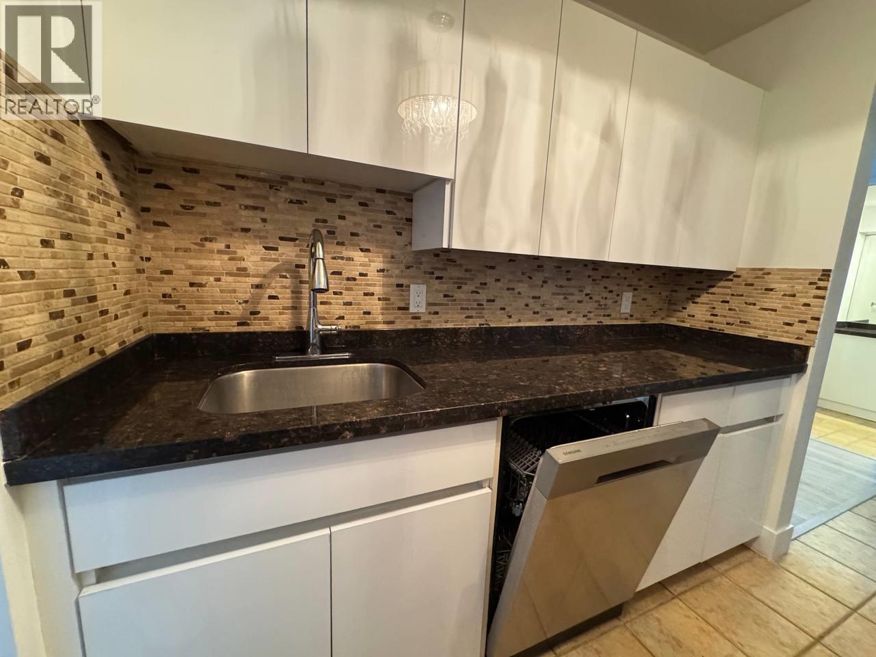 407 2008 Fullerton Avenue, North Vancouver, British Columbia  V7P 3G7 - Photo 6 - R3051256