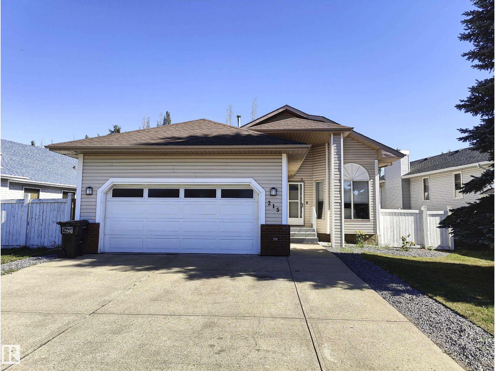 215 PETER CL NW NW, Edmonton, Alberta
