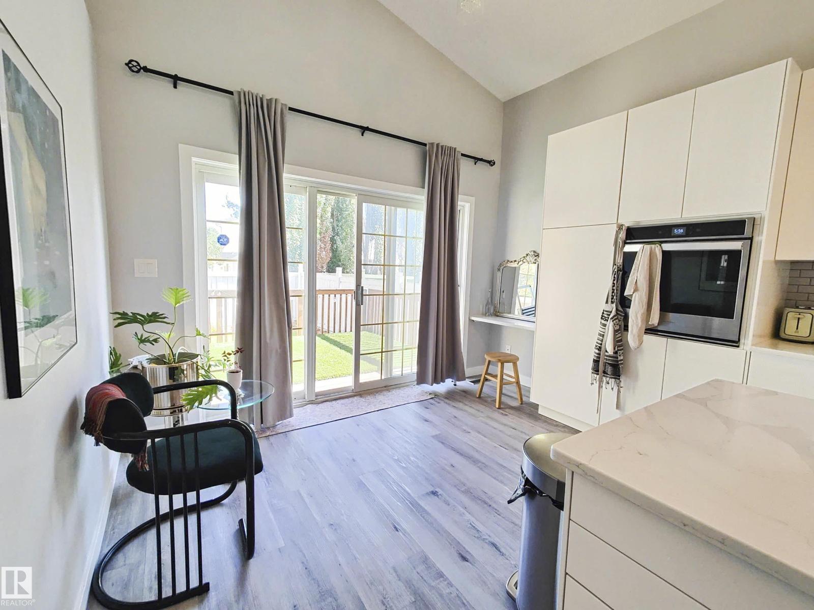 215 Peter Cl Nw Nw, Edmonton, Alberta  T5T 5Y5 - Photo 21 - E4459854