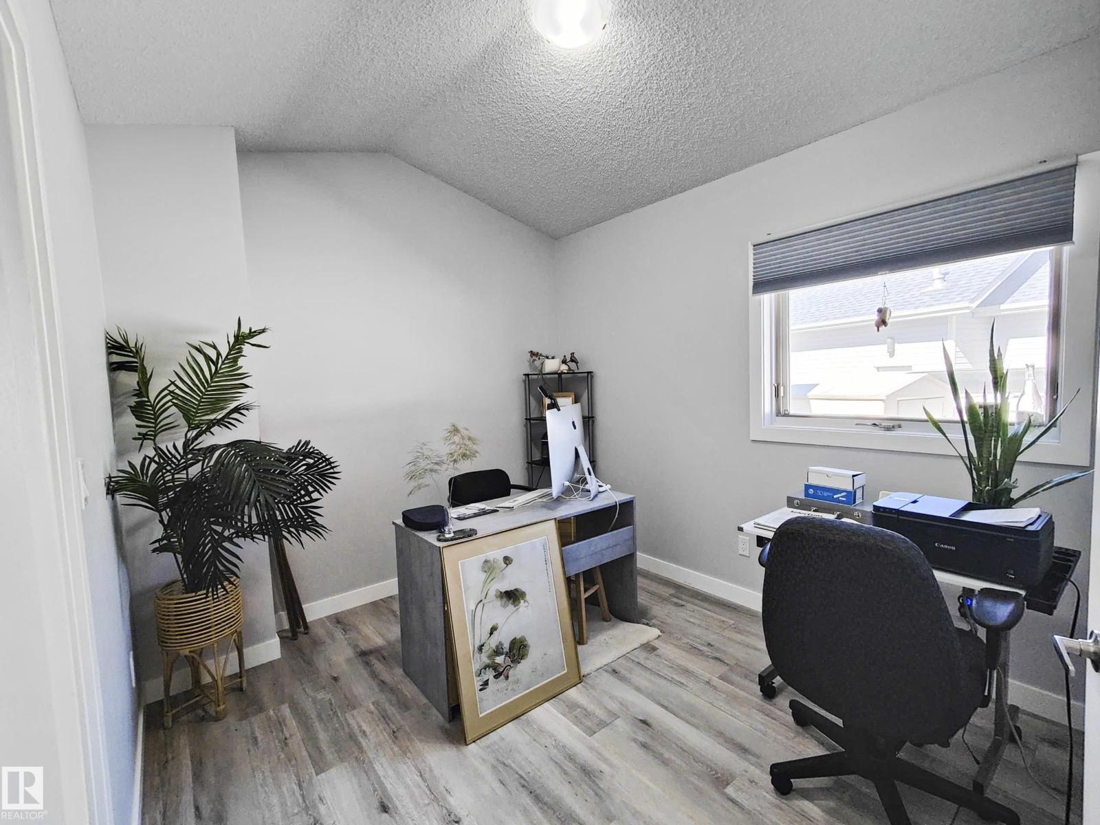 215 Peter Cl Nw Nw, Edmonton, Alberta  T5T 5Y5 - Photo 26 - E4459854