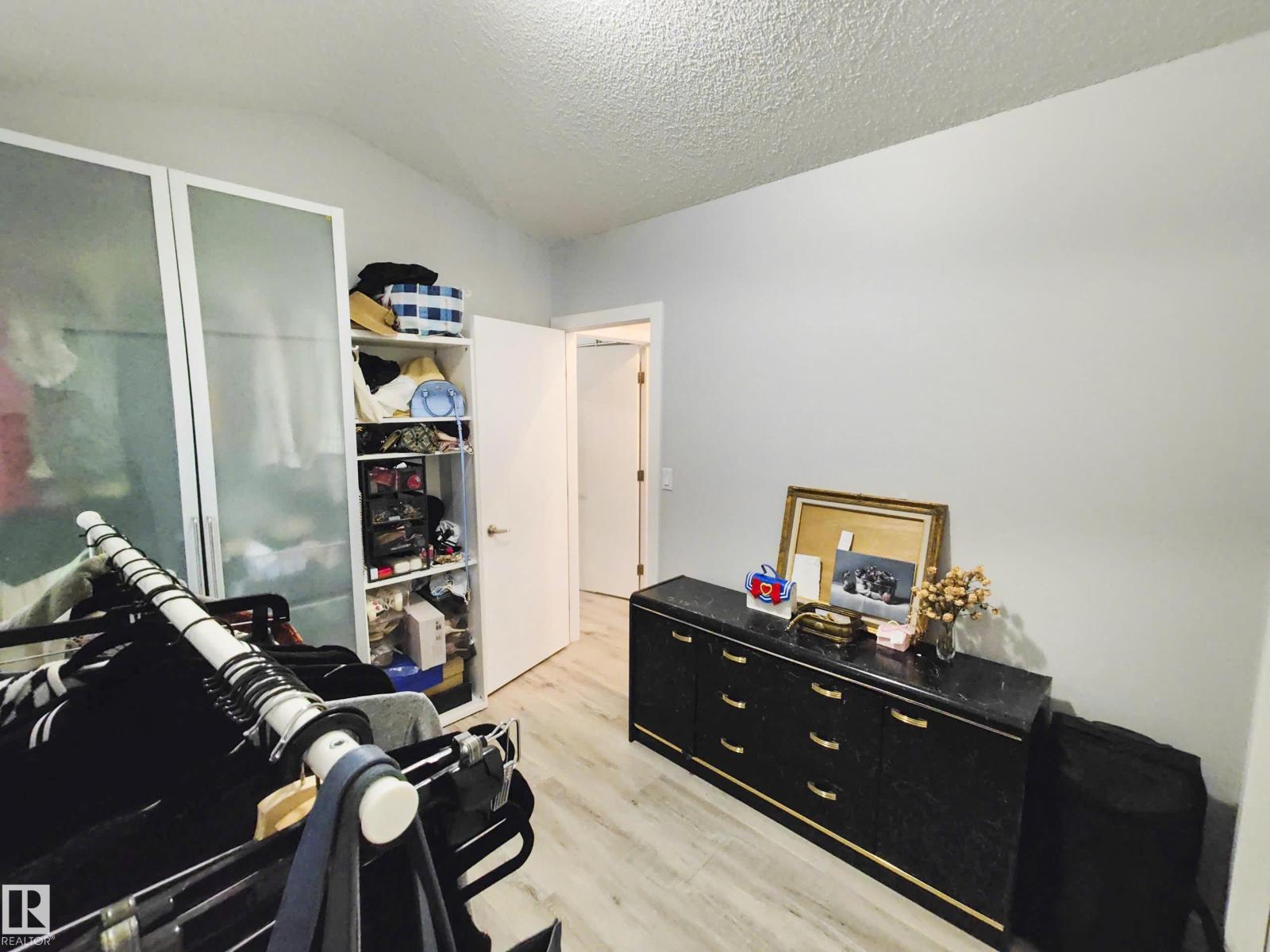 215 Peter Cl Nw Nw, Edmonton, Alberta  T5T 5Y5 - Photo 29 - E4459854