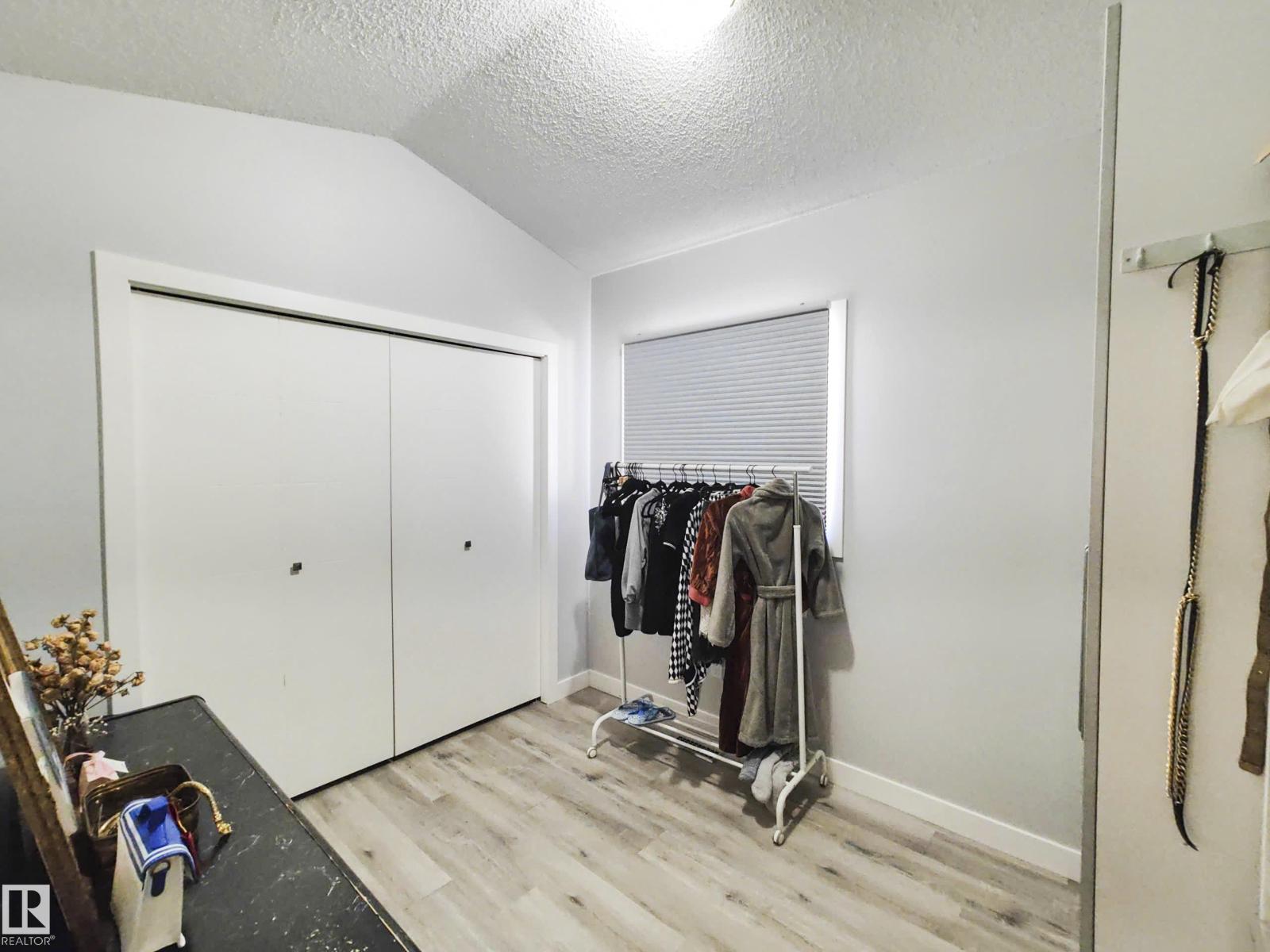215 Peter Cl Nw Nw, Edmonton, Alberta  T5T 5Y5 - Photo 30 - E4459854
