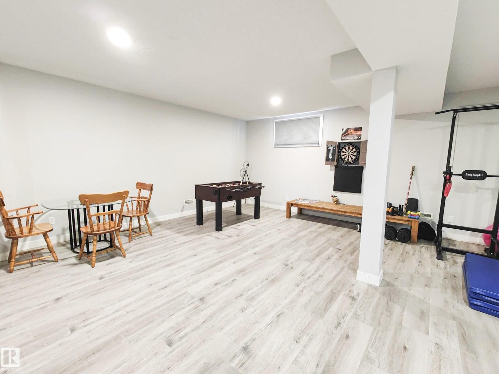 215 Peter Cl Nw Nw, Edmonton, Alberta  T5T 5Y5 - Photo 46 - E4459854
