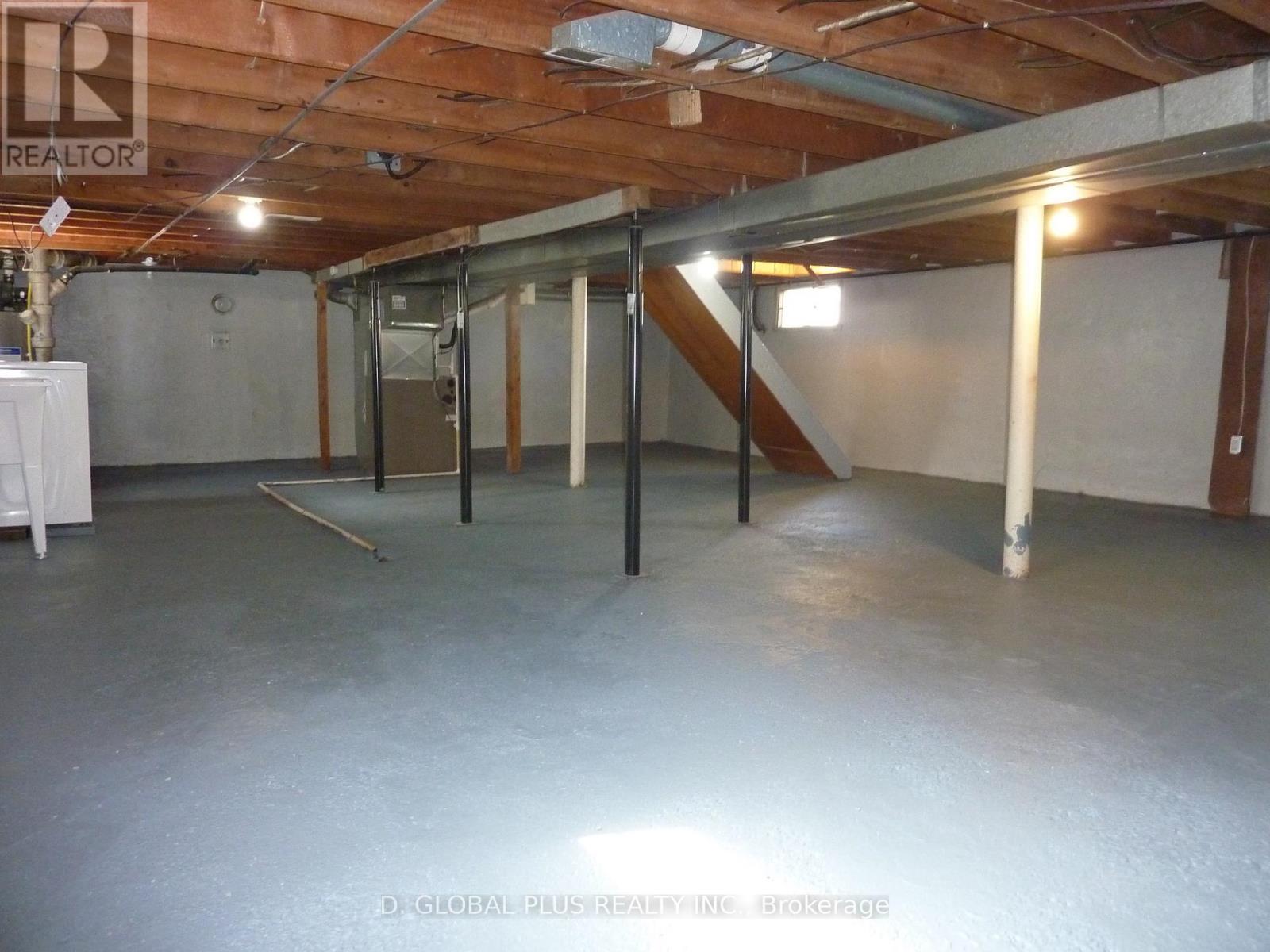 1114 Cumberland Street, Cornwall, Ontario  K6J 4K4 - Photo 18 - X12430656