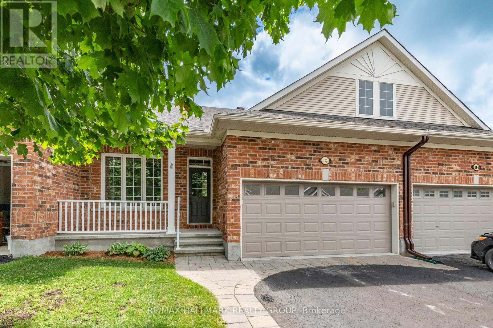 102 KELSO PRIVATE, Ottawa, Ontario