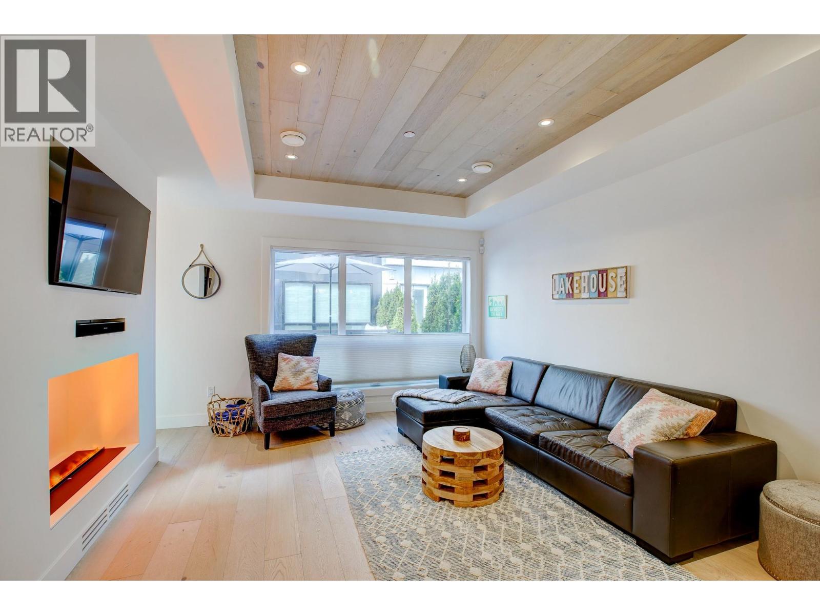 1308 Richter Street Unit# 102, Kelowna, British Columbia  V1Y 2L3 - Photo 3 - 10363186