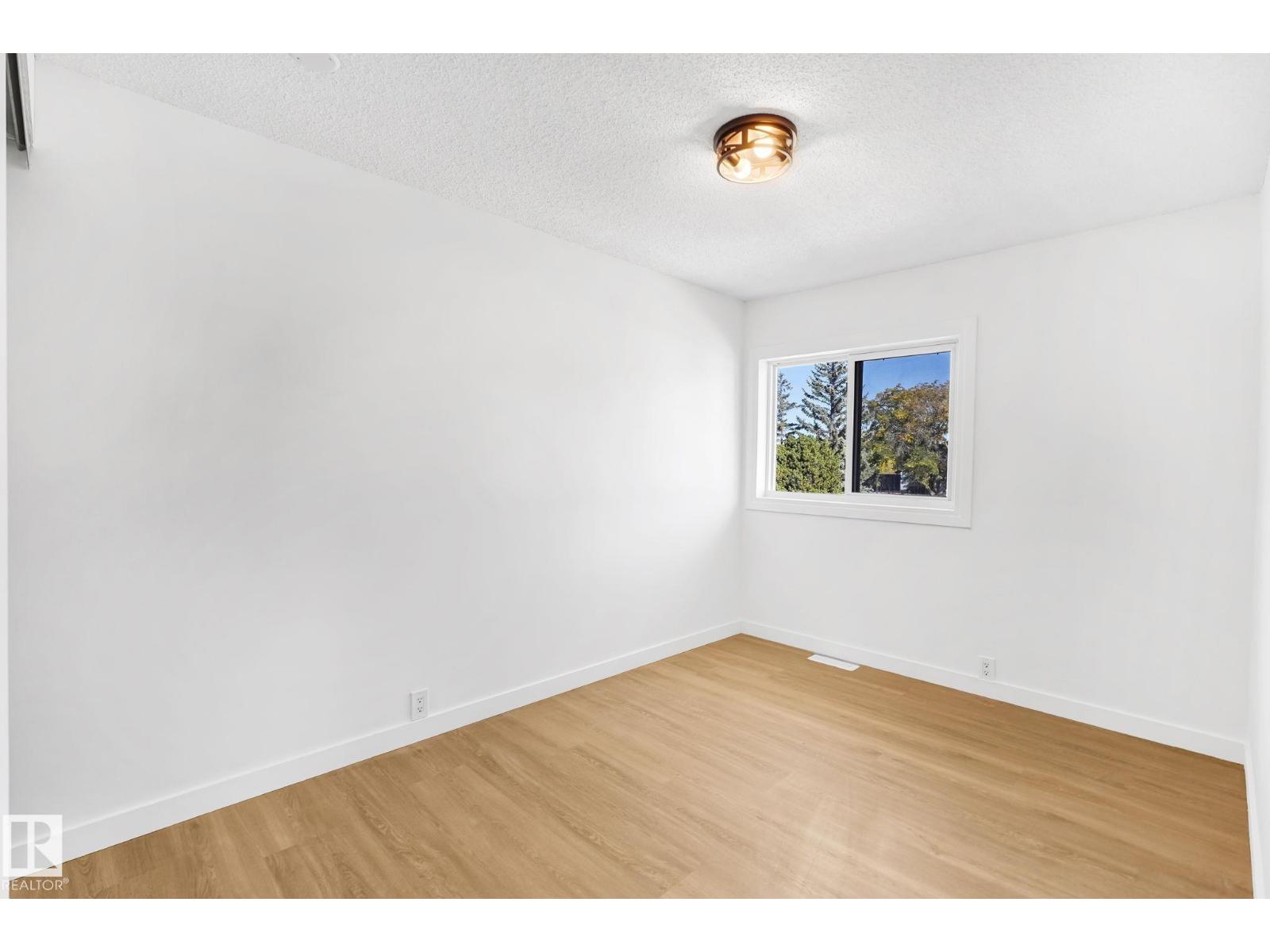 3867 85 St Nw, Edmonton, Alberta  T6K 2L5 - Photo 27 - E4459858