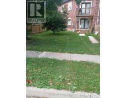 17 JOSEPH STREET, Brampton, Ontario