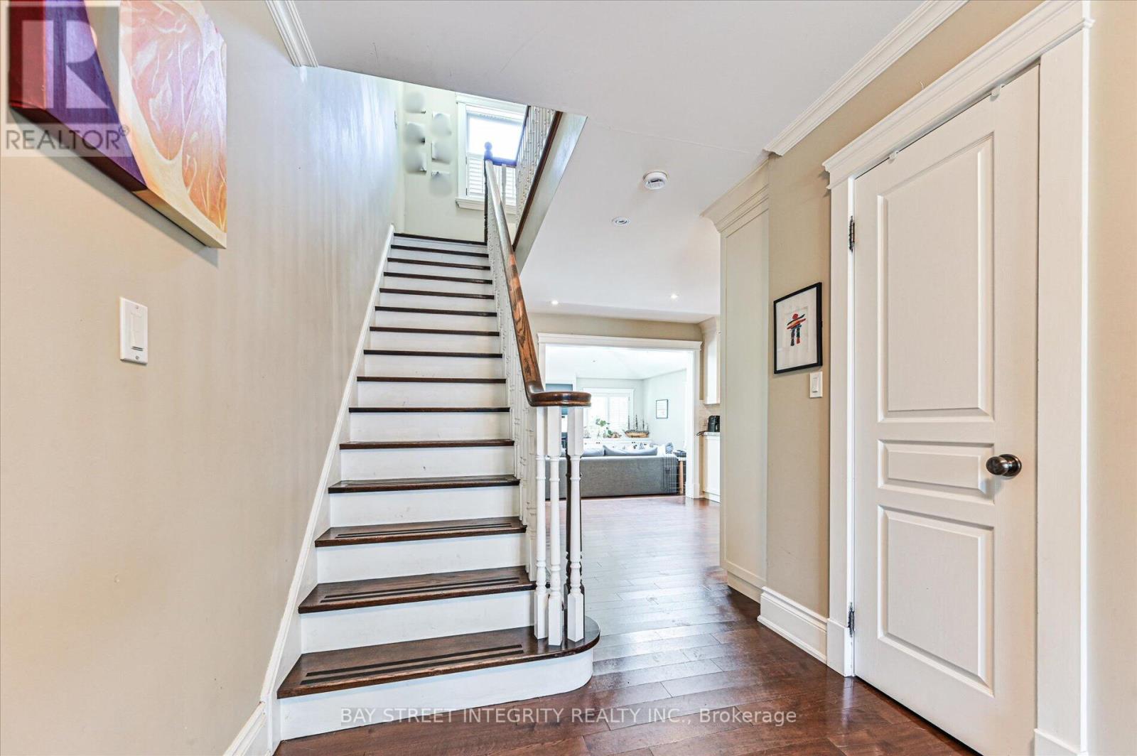 1192 Morrison Heights Drive, Oakville, Ontario  L6J 4J1 - Photo 20 - W12430663
