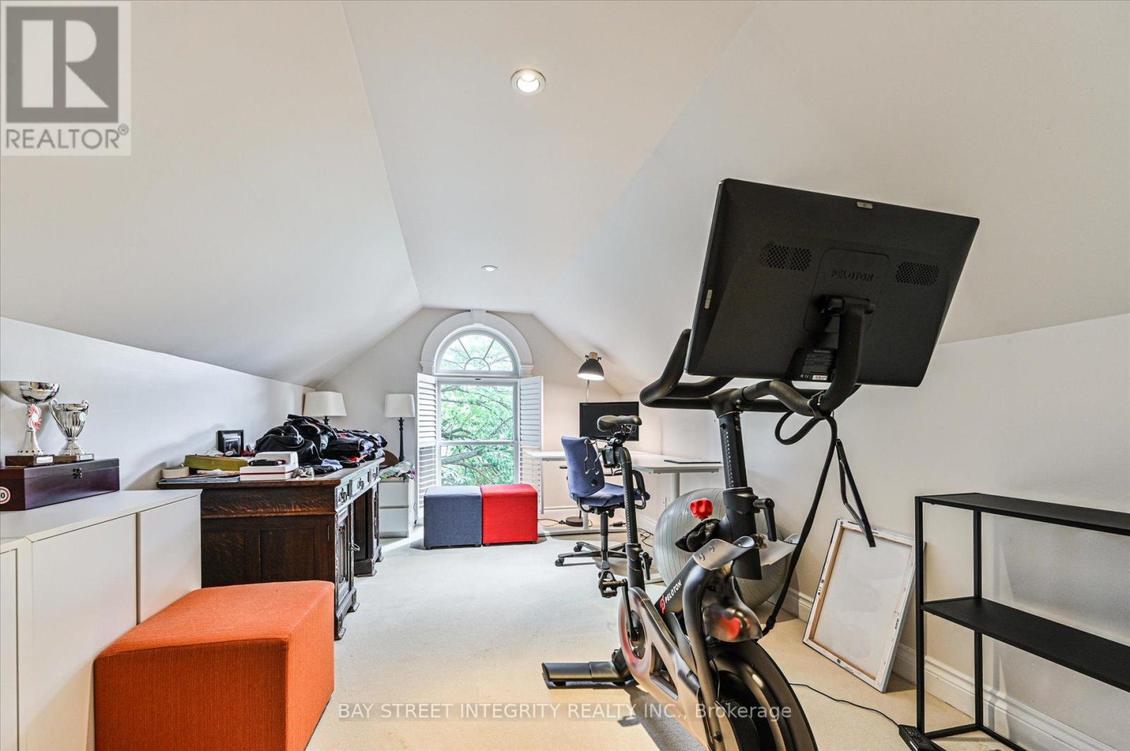 1192 Morrison Heights Drive, Oakville, Ontario  L6J 4J1 - Photo 25 - W12430663