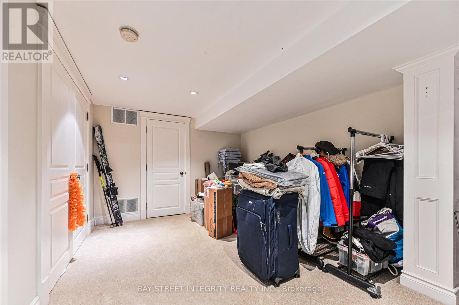 1192 Morrison Heights Drive, Oakville, Ontario  L6J 4J1 - Photo 33 - W12430663