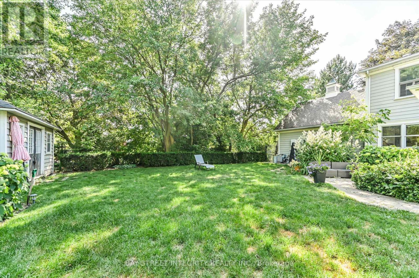 1192 Morrison Heights Drive, Oakville, Ontario  L6J 4J1 - Photo 43 - W12430663
