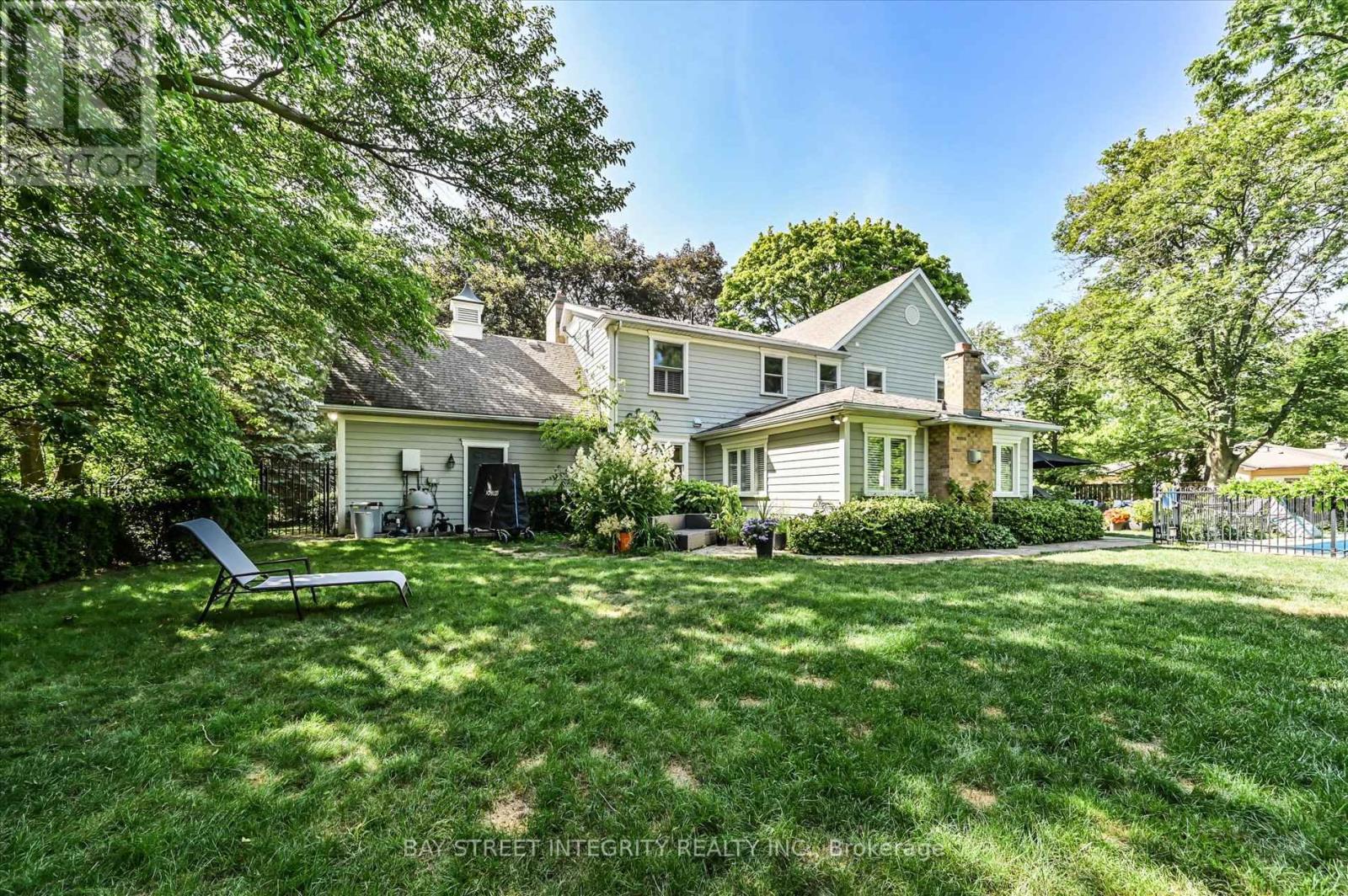 1192 Morrison Heights Drive, Oakville, Ontario  L6J 4J1 - Photo 46 - W12430663