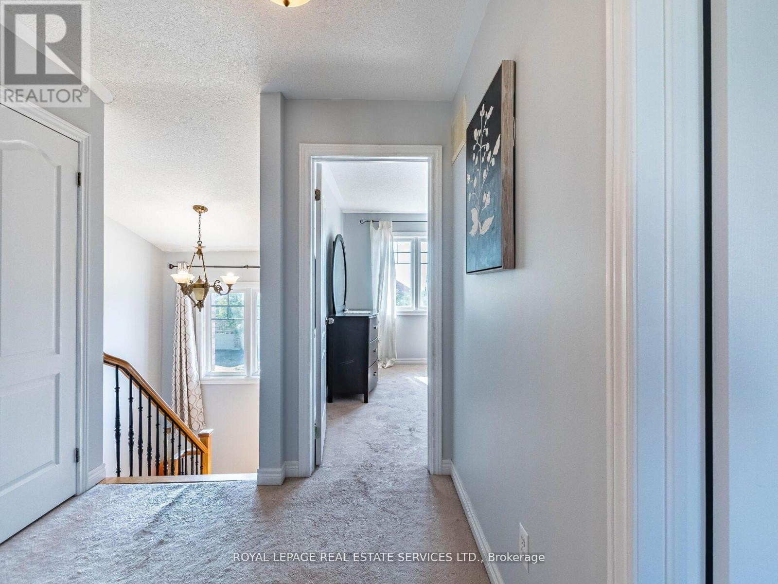 3087 Highvalley Road, Oakville, Ontario  L6M 5H4 - Photo 23 - W12430668