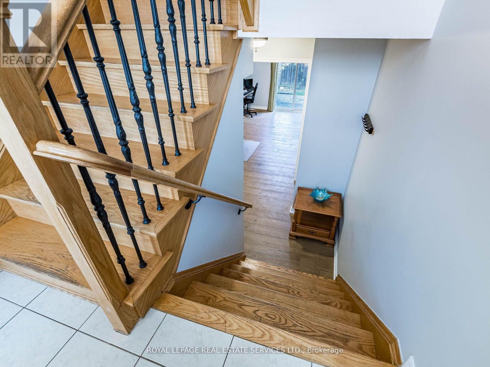 3087 Highvalley Road, Oakville, Ontario  L6M 5H4 - Photo 33 - W12430668