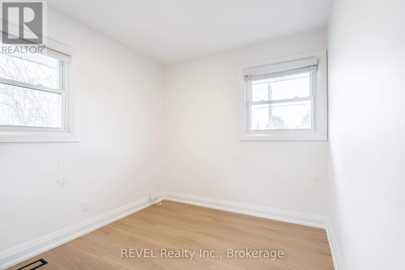 508 Geneva Street, St. Catharines (Vine/linwell), Ontario  L2R 2H6 - Photo 17 - X12430678
