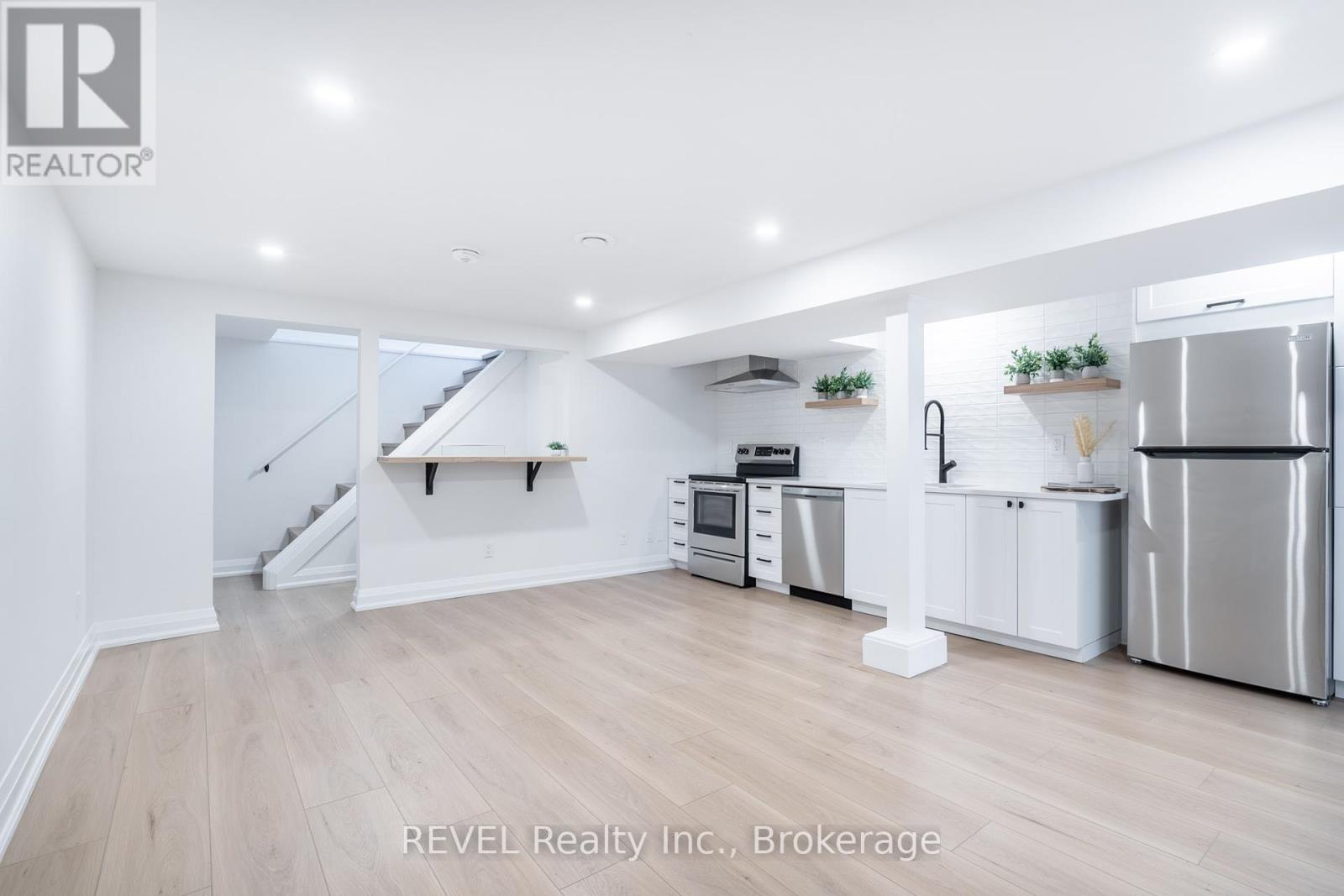 508 Geneva Street, St. Catharines (Vine/linwell), Ontario  L2R 2H6 - Photo 31 - X12430678