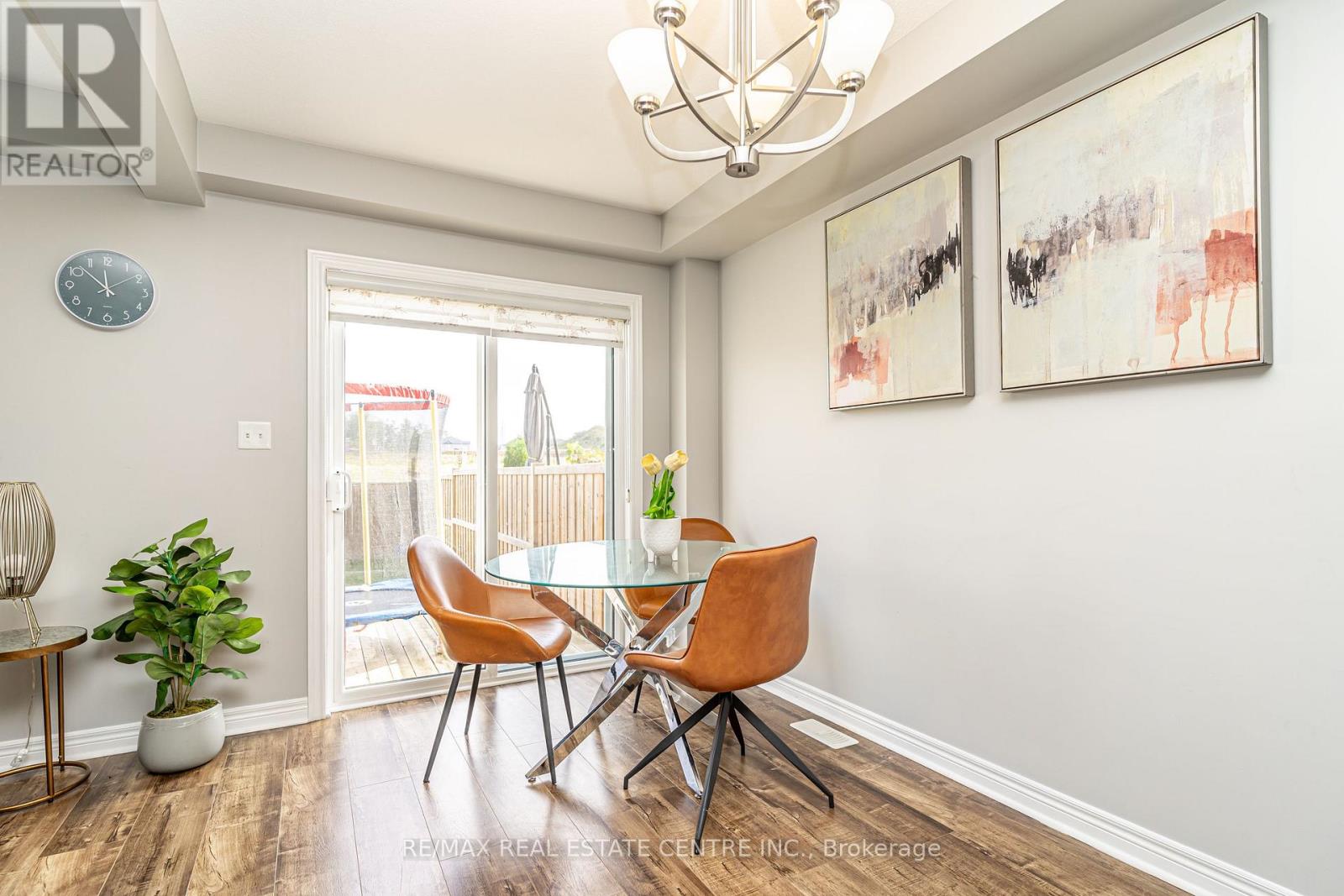 28 Newstead Road, Brant, Ontario  N3L 0G3 - Photo 17 - X12430667