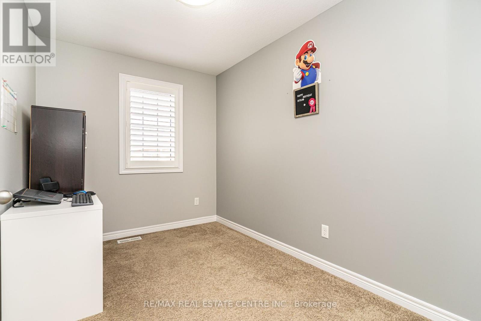 28 Newstead Road, Brant, Ontario  N3L 0G3 - Photo 26 - X12430667