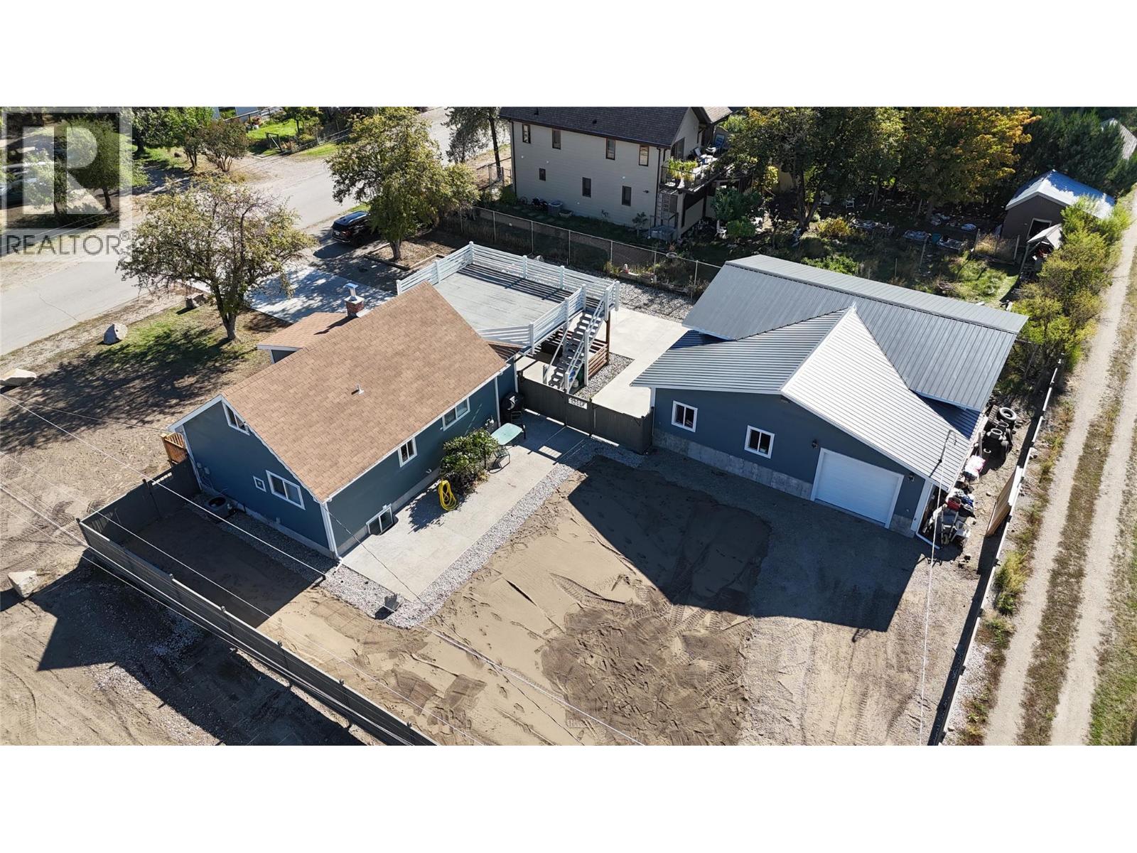 7689 21st Street, Grand Forks, British Columbia  V0H 1H2 - Photo 1 - 10364313