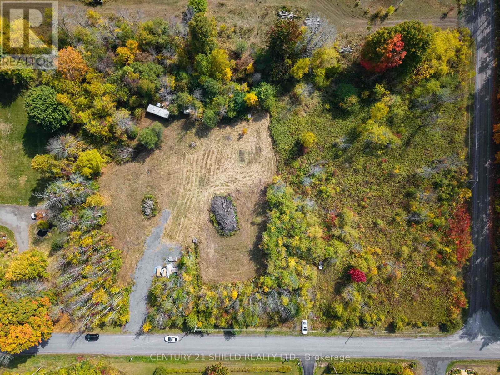 15618 DIXON ROAD, South Stormont, Ontario