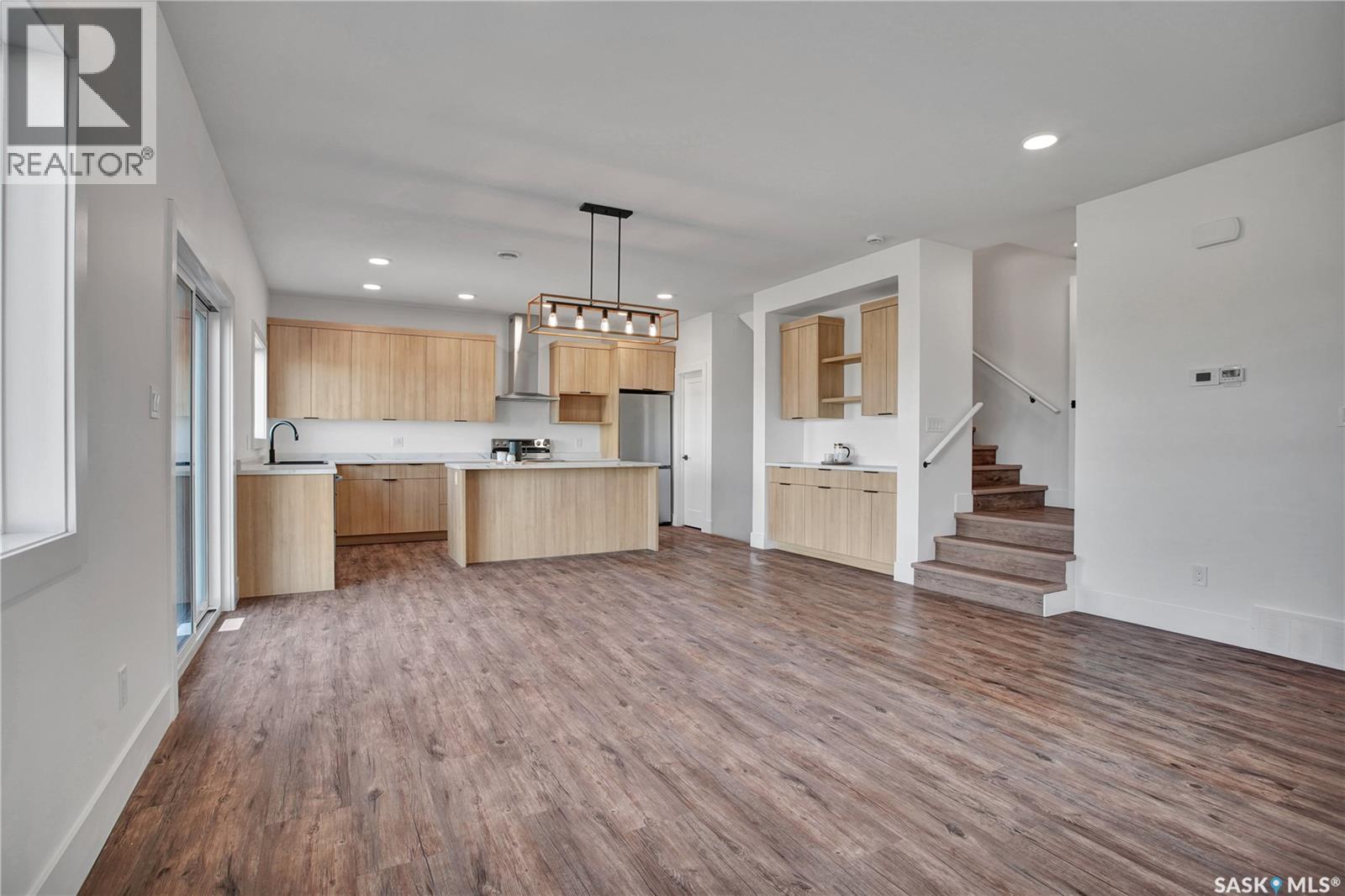 109 Emma Crescent, Martensville, Saskatchewan  S0K 2T1 - Photo 6 - SK019538