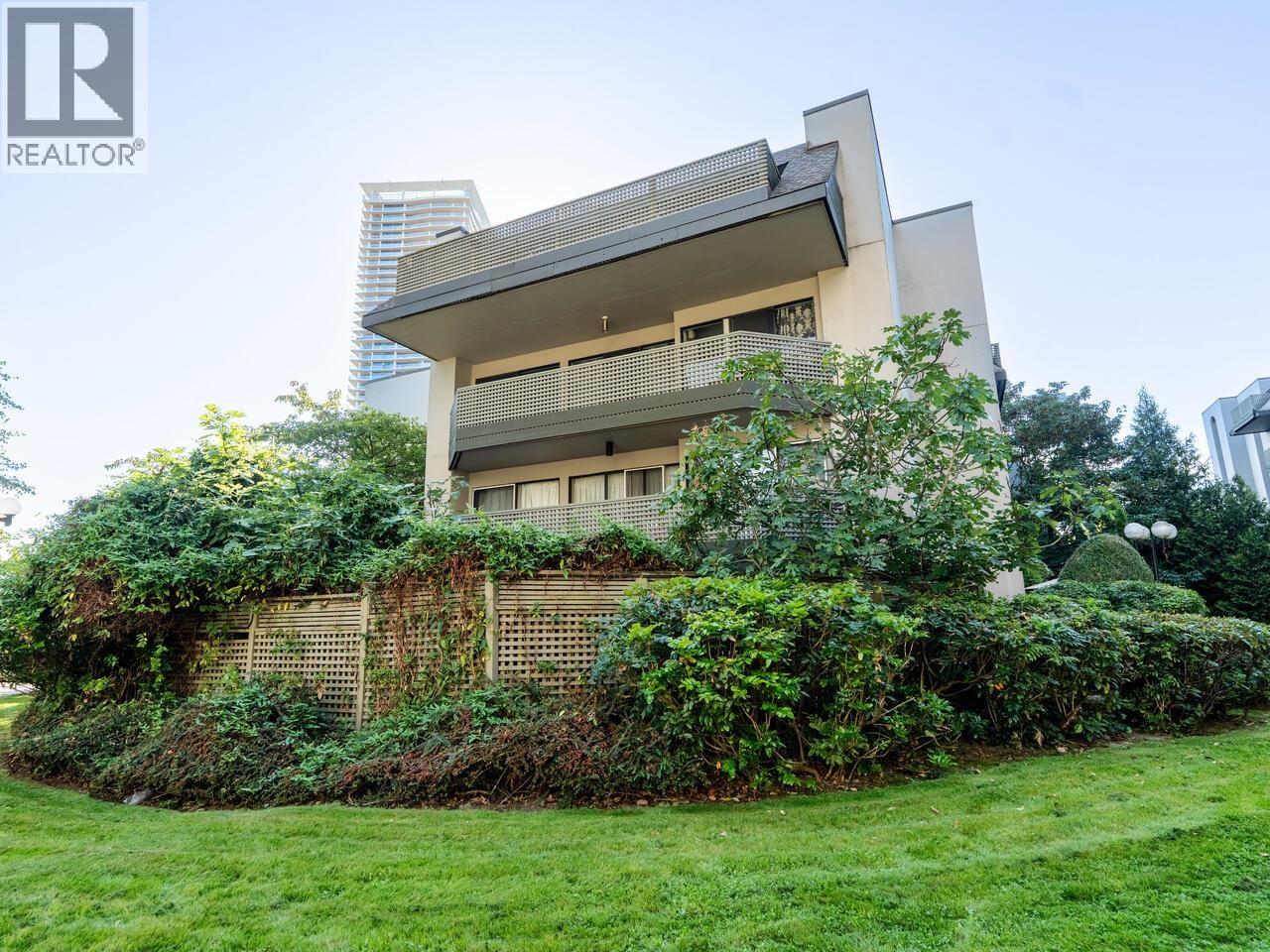 103 4941 Lougheed Highway, Burnaby, British Columbia  V5B 4S6 - Photo 2 - R3051308
