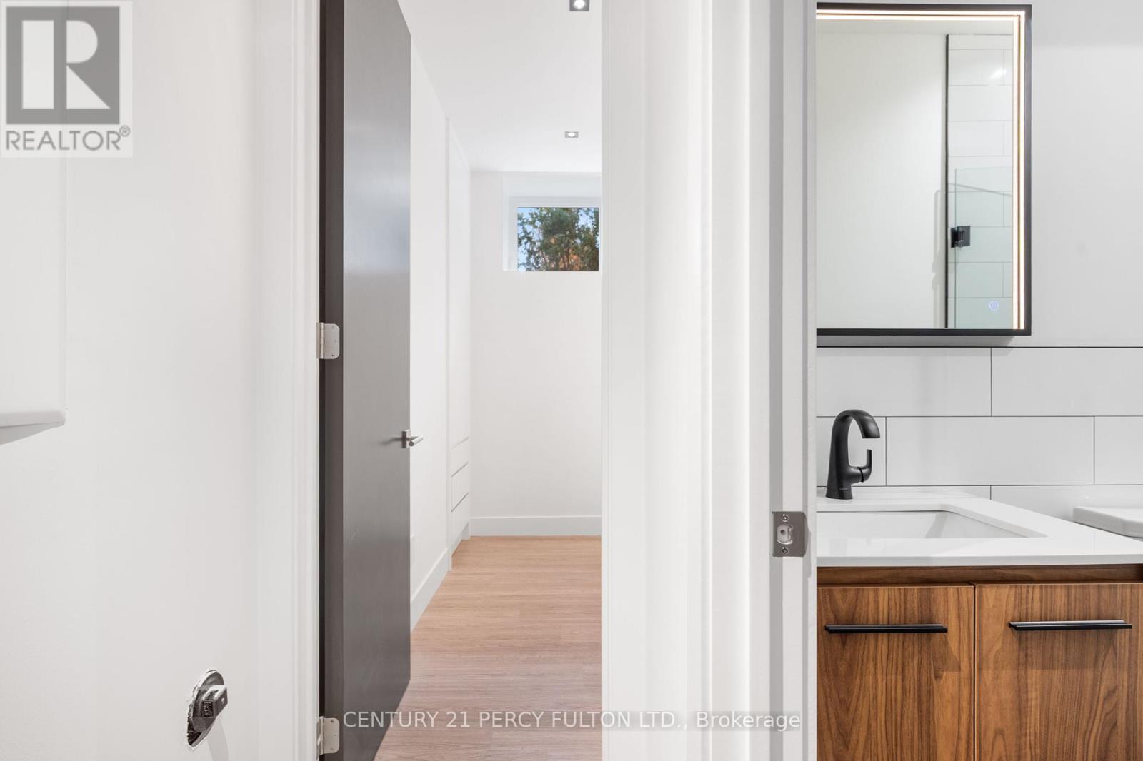 Bsmt - 49 Heath Street W, Toronto, Ontario  M4V 1T2 - Photo 10 - C12430677