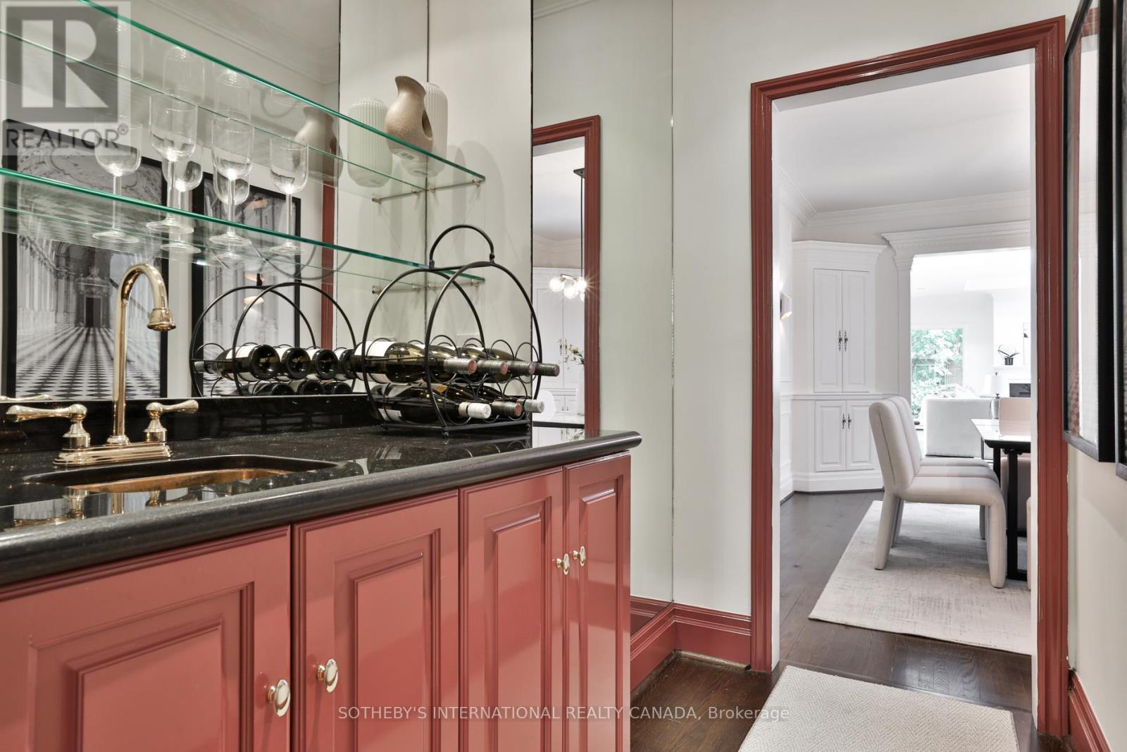 91 Glen Road, Toronto, Ontario  M4W 2V5 - Photo 15 - C12430684