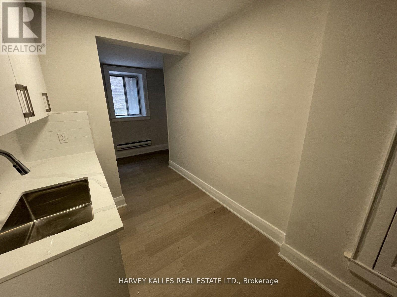 34 - 320 Lonsdale Road, Toronto, Ontario  M4V 1X4 - Photo 5 - C12430690