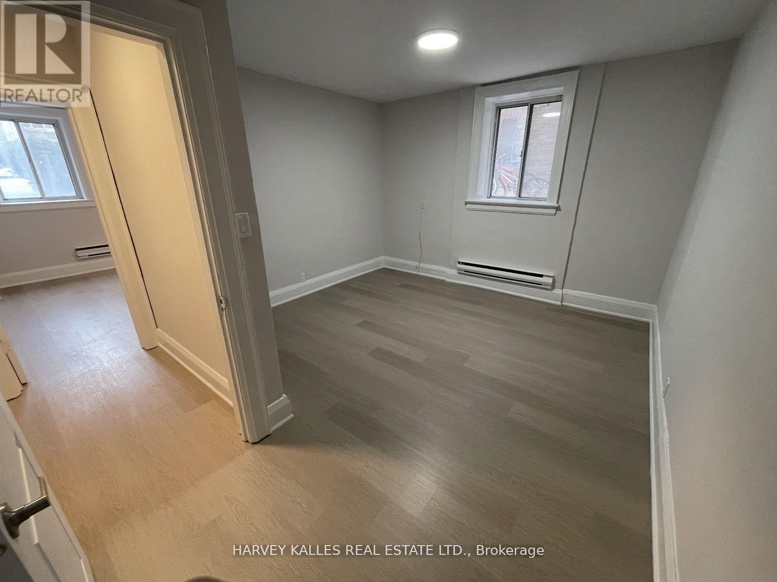 34 - 320 Lonsdale Road, Toronto, Ontario  M4V 1X4 - Photo 9 - C12430690